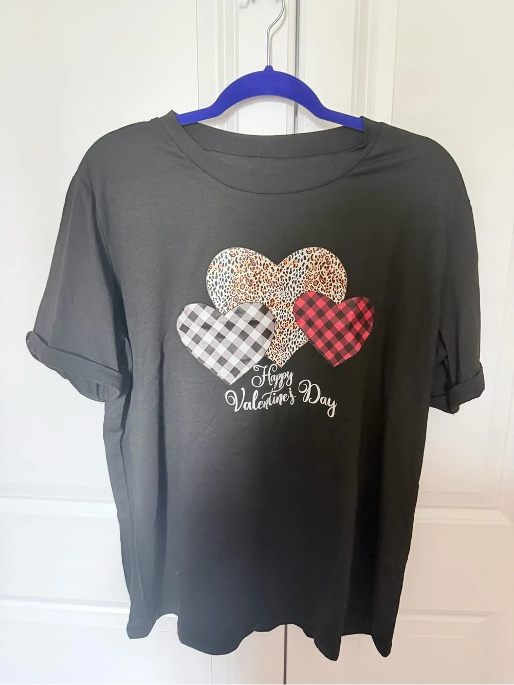 Women’s  Black Valentine’s Day Heart Graphic Tee